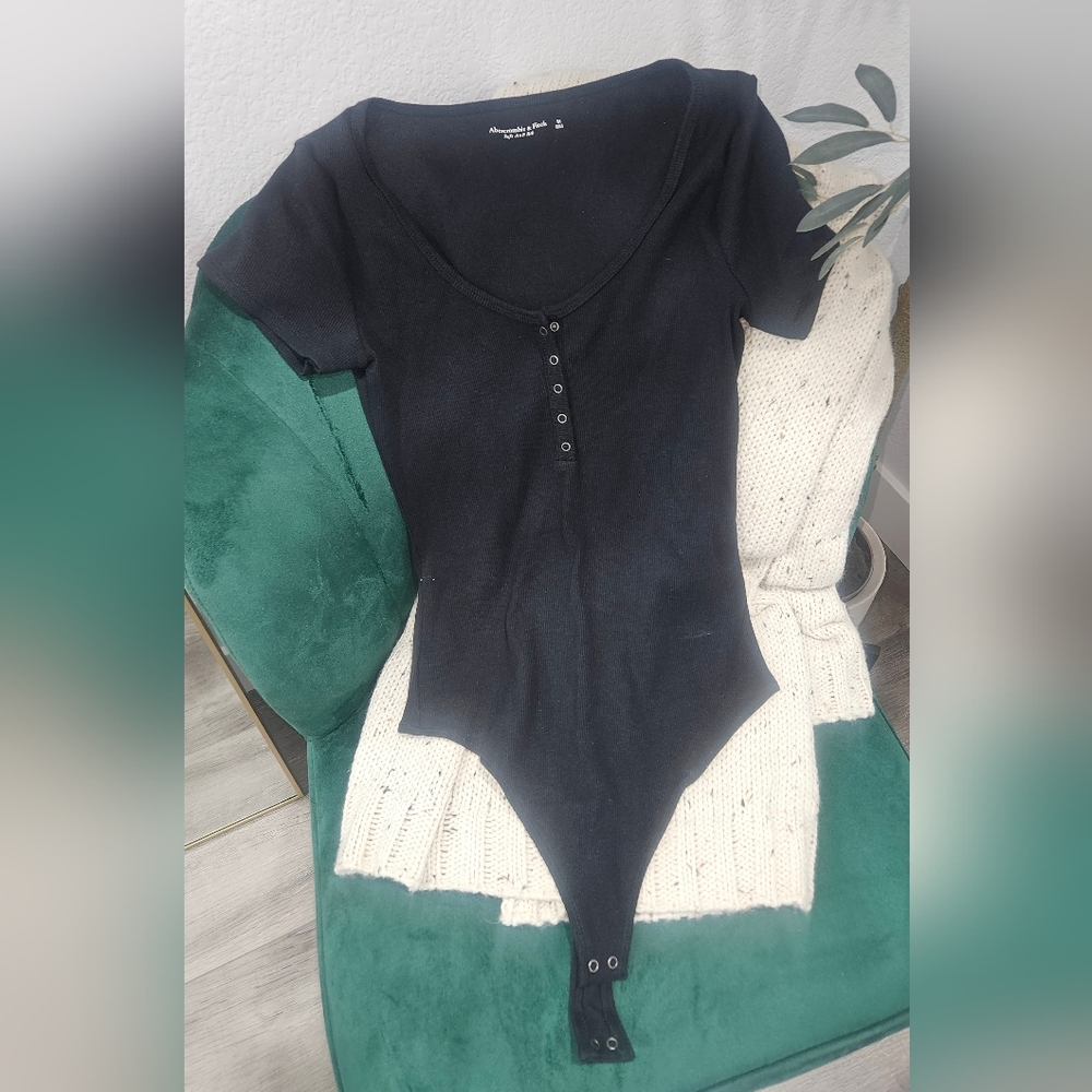 Abercrombie & Fitch Bodysuit M